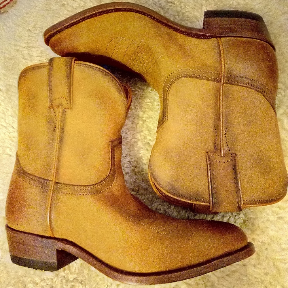 Frye Billy Boots 7--FINAL PRICE